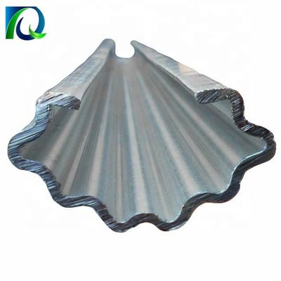 C शेप्ड मेटल 1.8MM X 2.5M एग्रीकल्चर विनयार्ड पोस्ट